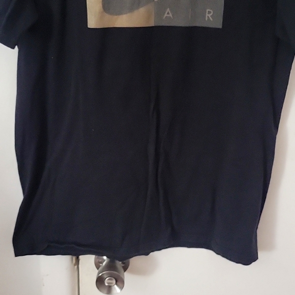 Nike black tee small men's - Picture 3 of 7